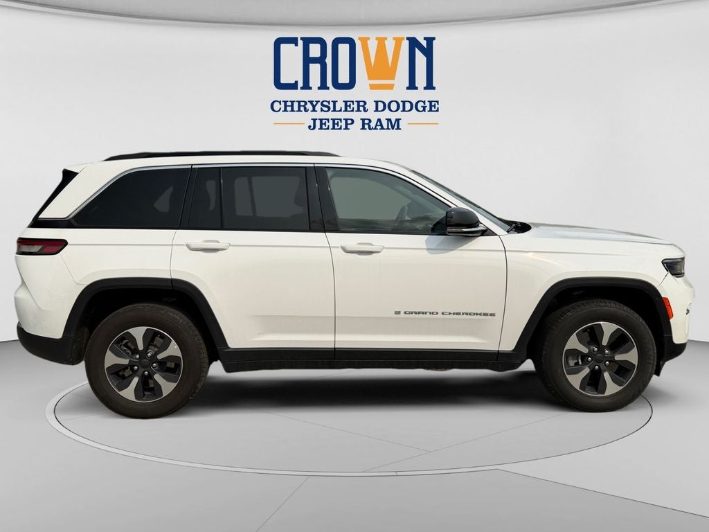 jeep grand cherokee 2024 1C4RJYB64RC116902 image jeep grand cherokee 2024 1C4RJYB64RC116902 image